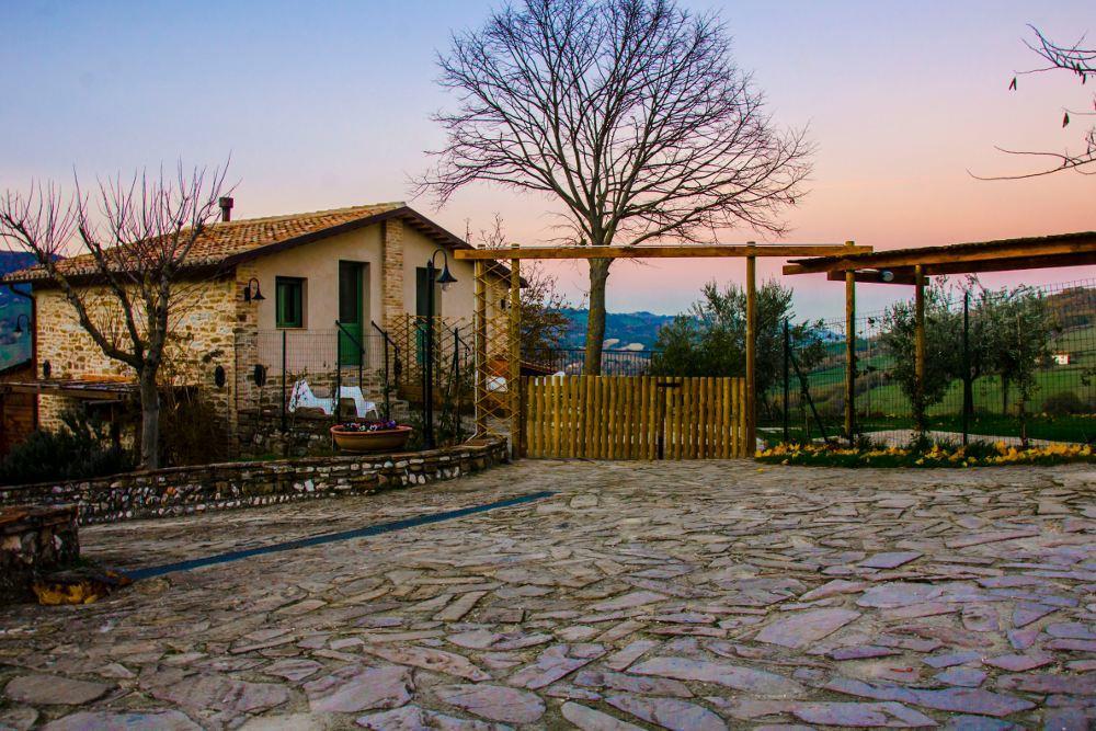 Le Voltarelle Bed & Breakfast *